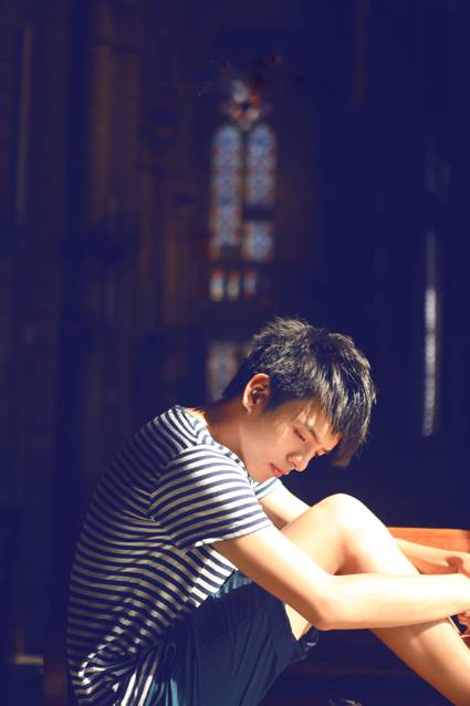 唯美阳光帅气非主流男生图片