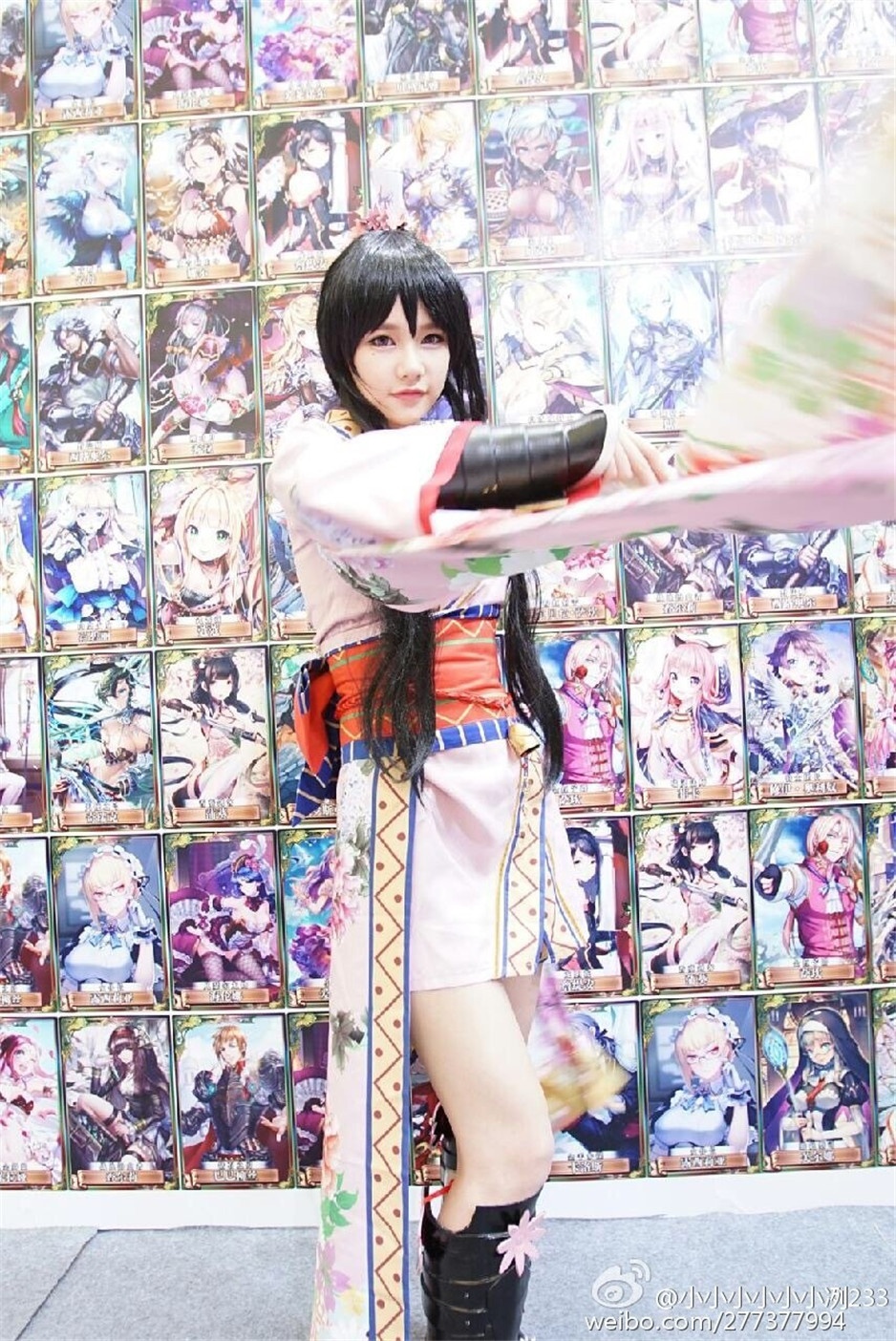 女主播小咧233百变cosplay美图大赏