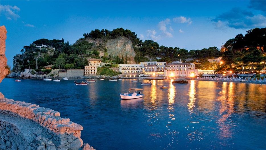 美丽的意大利西西里岛海景图