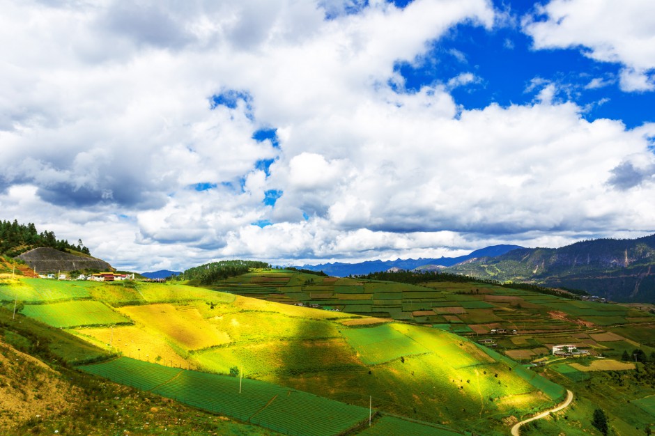 精选高清云南香格里拉风景图片