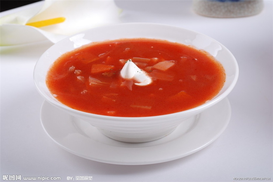 俄罗斯家常菜红菜汤图片欣赏