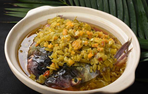 美味的湖南剁椒鱼头图片