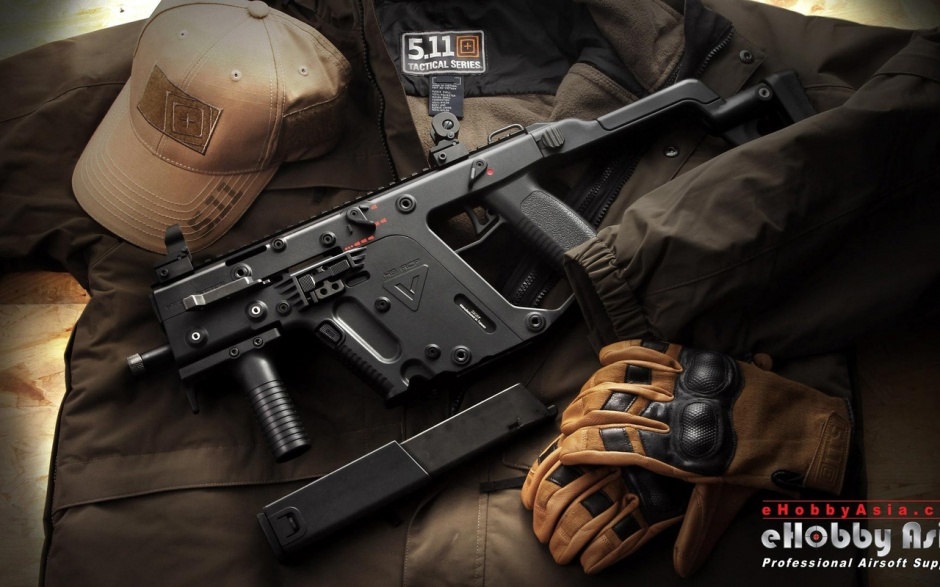 FPS游戏穿越火线高清桌面壁纸