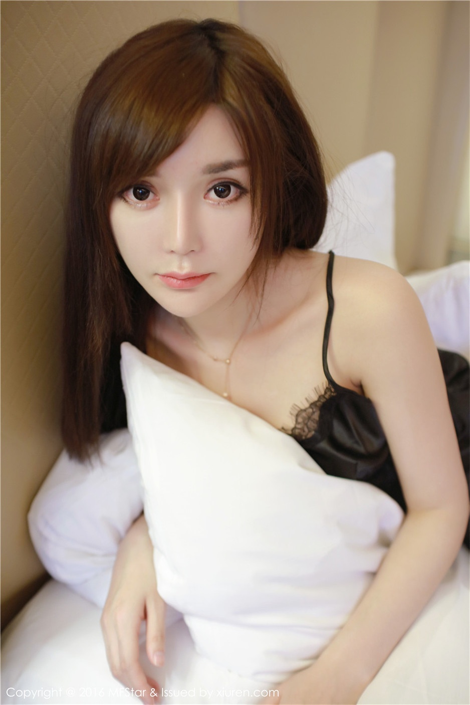 90后清纯美女韩子萱性感写真图片