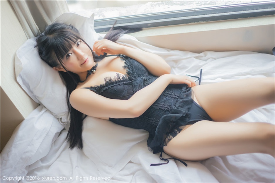 90后美少女校花阿乖Kiddo写真图片