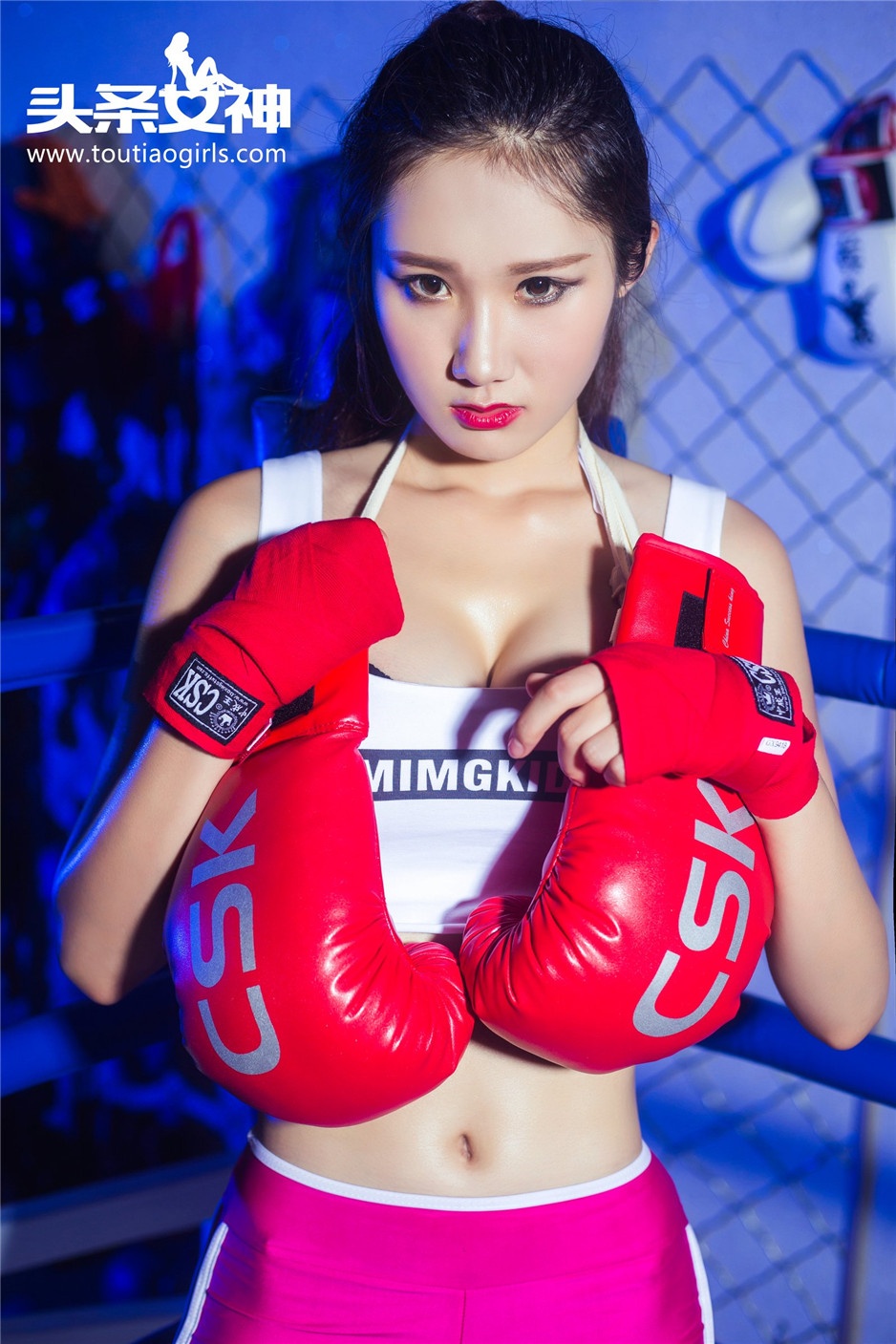 性感美女张子珂魅惑搏击写真图