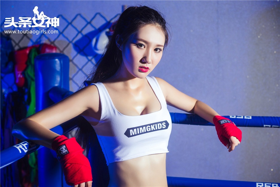 性感美女张子珂魅惑搏击写真图