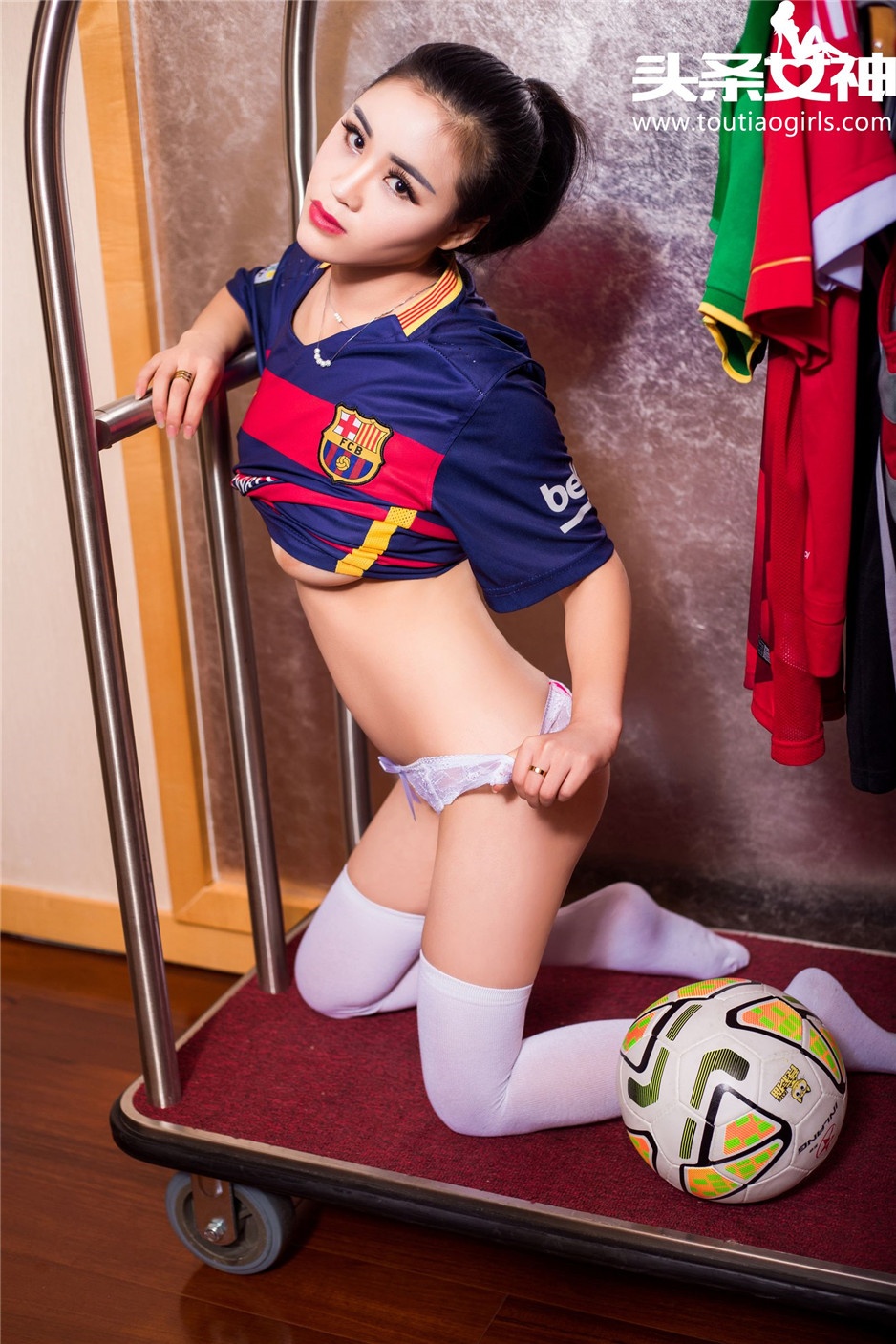 中国美女灵儿性感足球宝贝写真