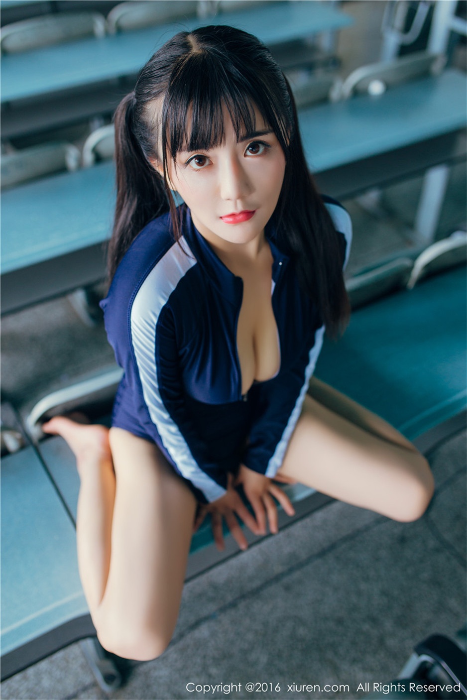 90后美少女校花阿乖Kiddo写真图片