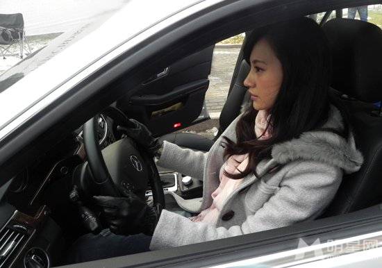 演员杨雪《哎呦妈妈》精彩剧照