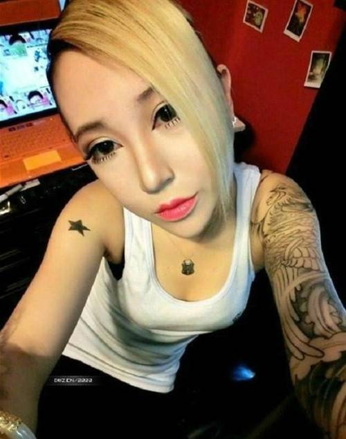 清纯的气质女神纹身图片