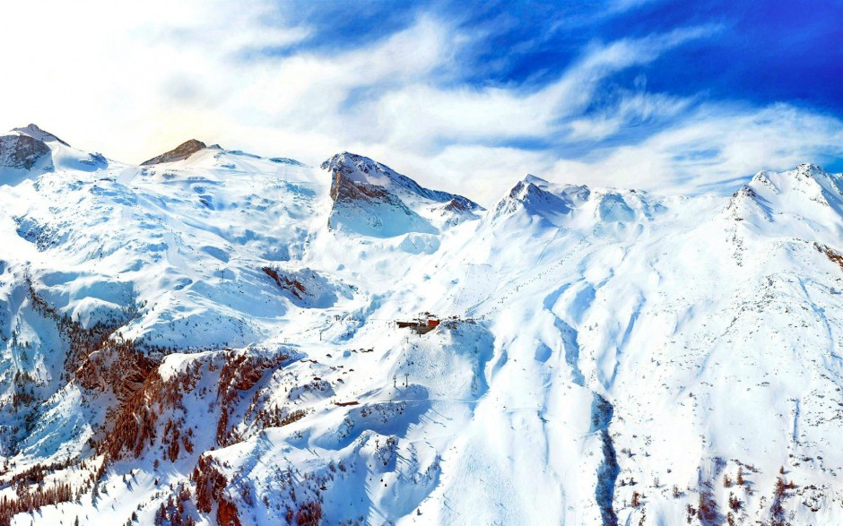 高清晰度冬天雪山风景图片