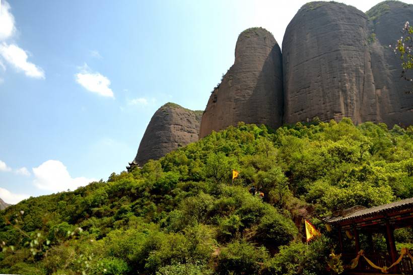 甘肃武山水帘洞风景图片