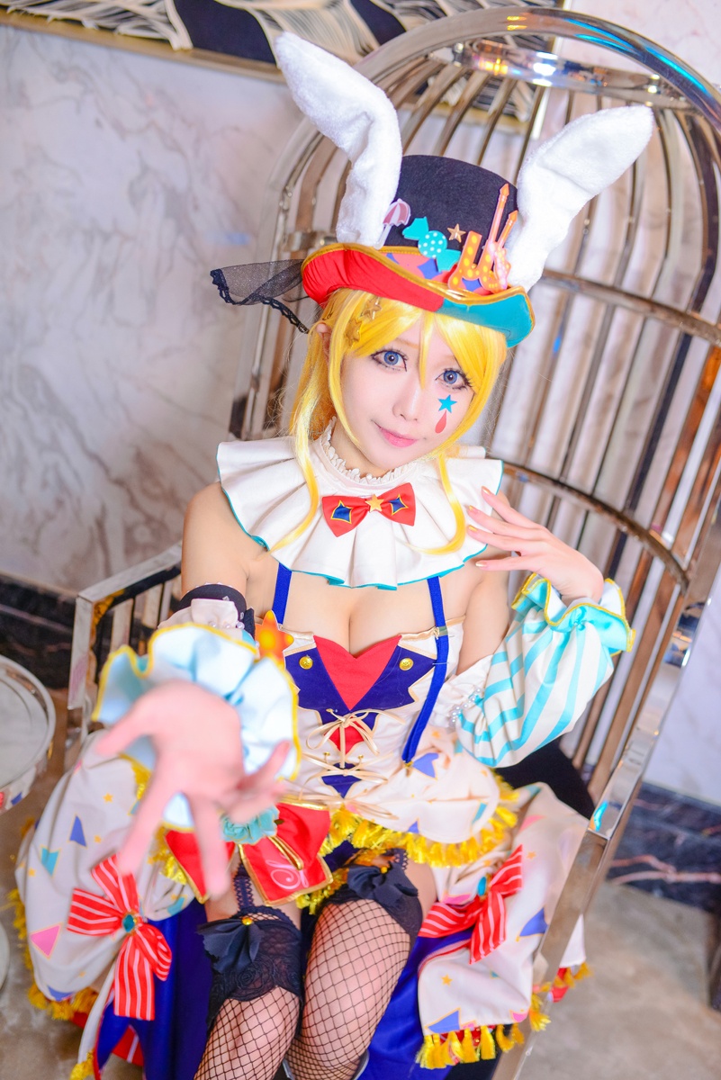 粉色萌妹cosplay写真摄影