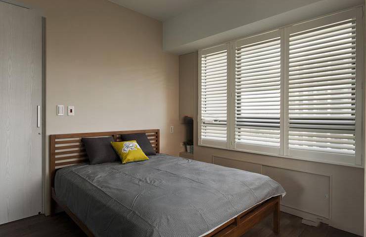 现代简约卧室装修效果图