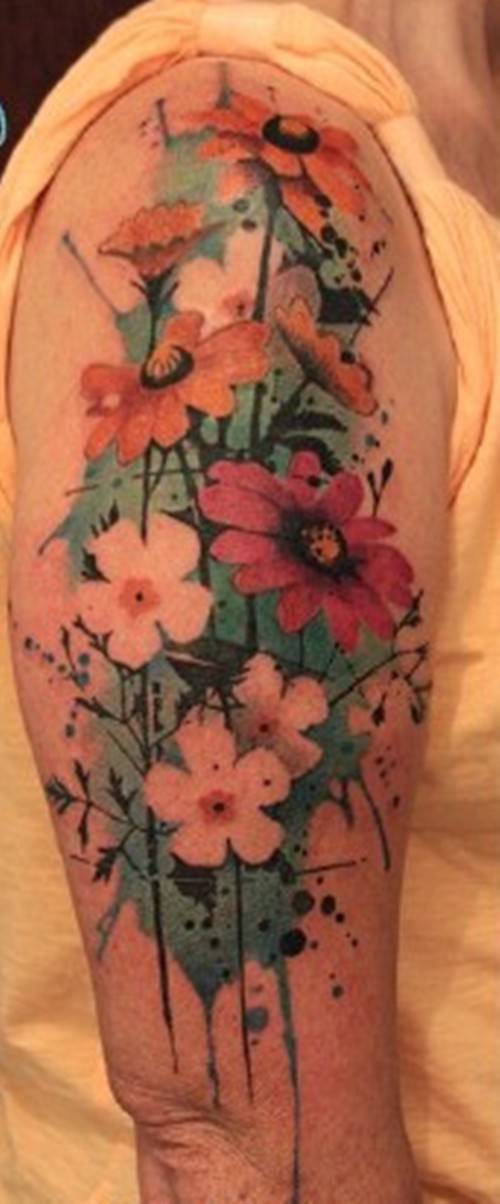 鲜花泼墨彩绘纹身图片