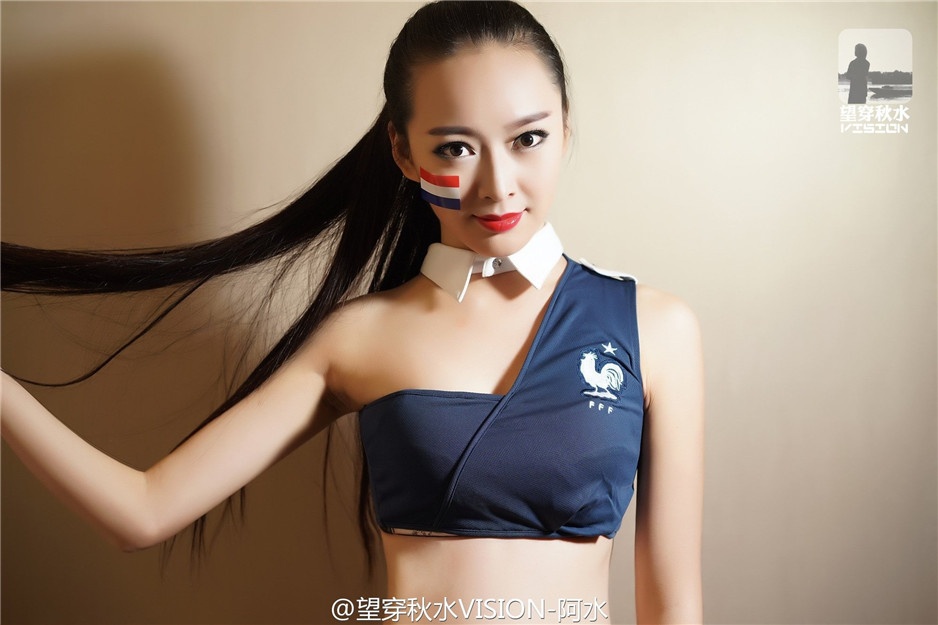 中国拉拉队美女汤悦写真图片