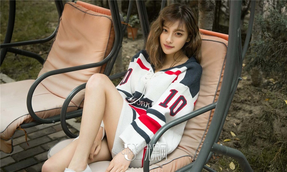 19岁美少女杨晨晨最新性感照片