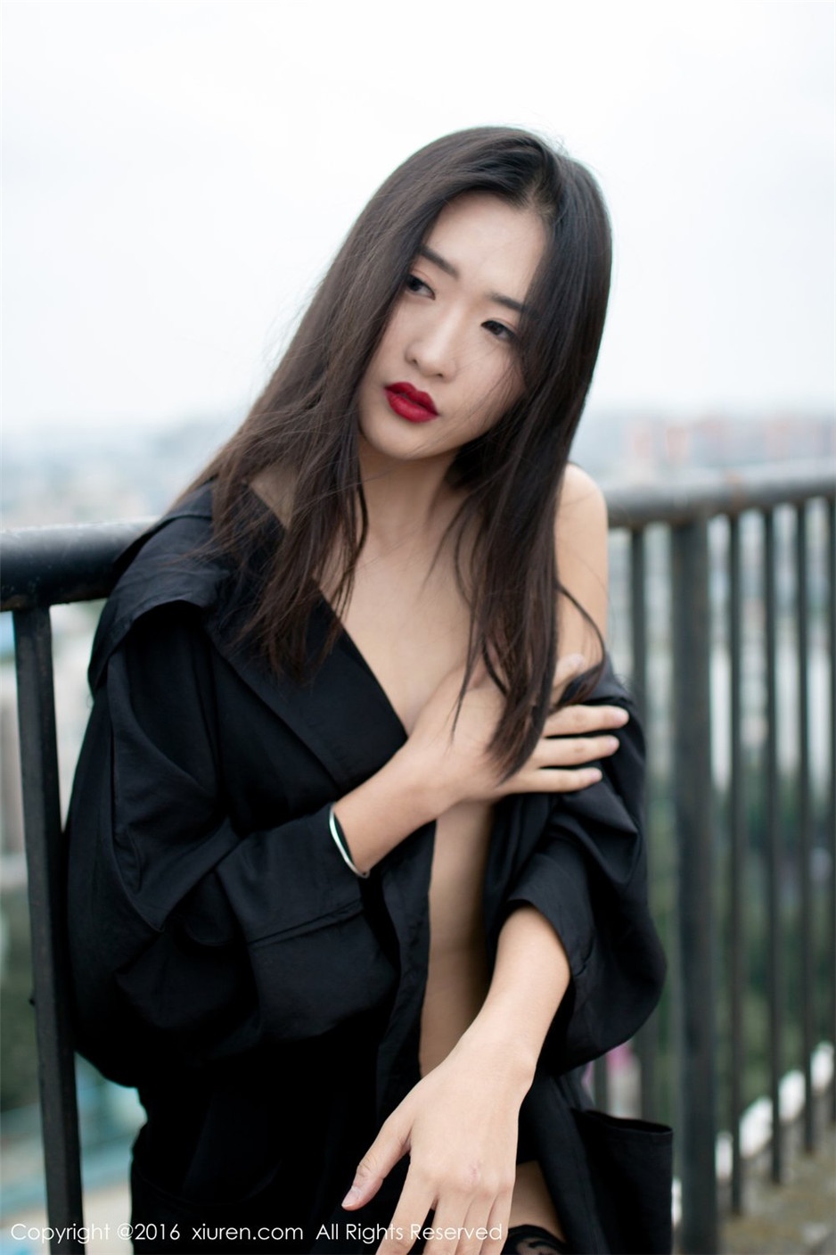 秀人网模特周琰琳LIN性感写真照片