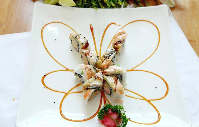 超好吃的蝴蝶卷寿司图片