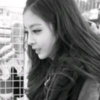 最新韩版女生qq个性黑白头像