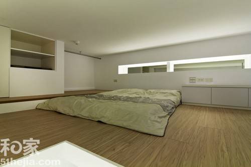 现代简约公寓复式装修效果图