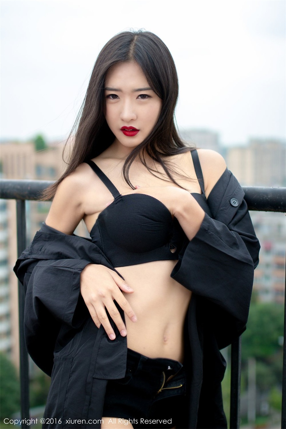 秀人网模特周琰琳LIN性感写真照片