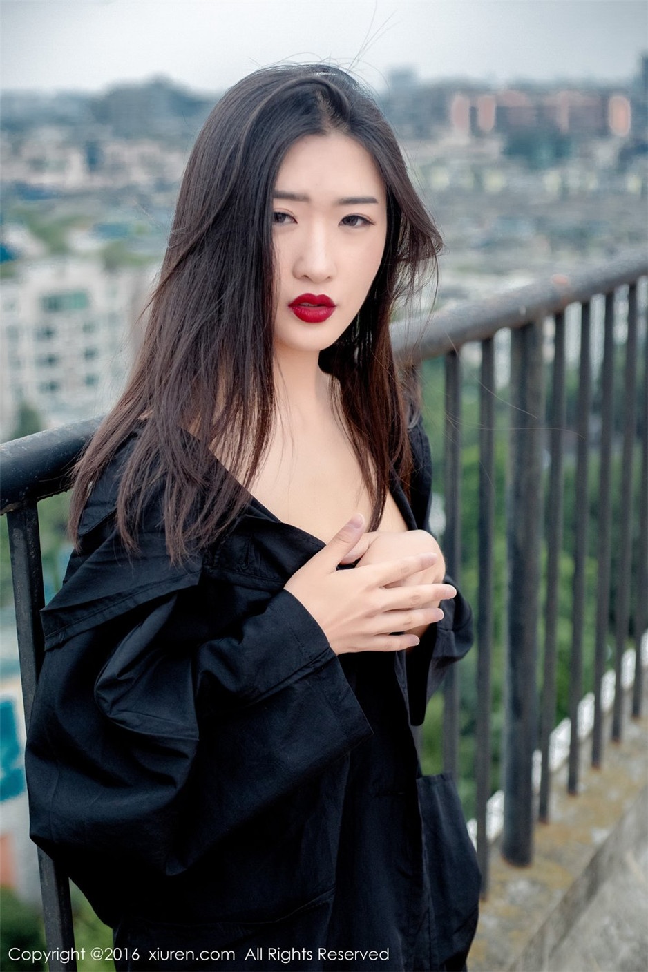 秀人网模特周琰琳LIN性感写真照片