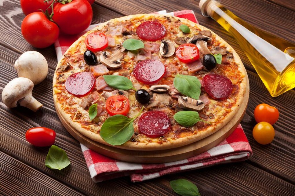 美味的披萨高清图片