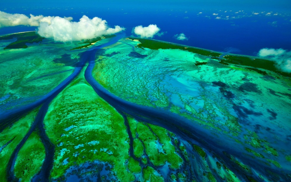 最新唯美高空俯视风景图