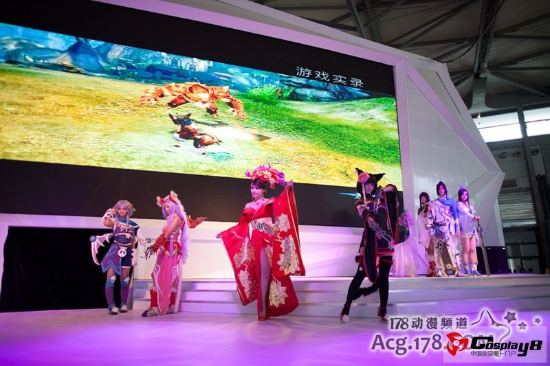 国内游戏展会Cosplay美女图片