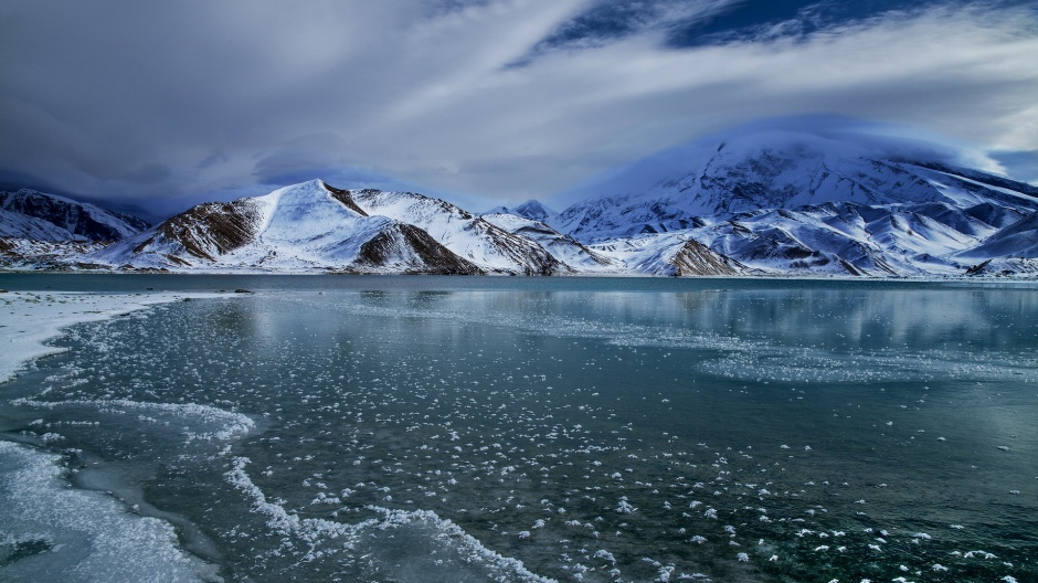 西藏雪山冰川白色风景图片