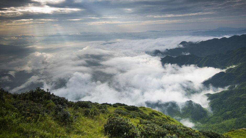 唯美的黄山云海风景图片