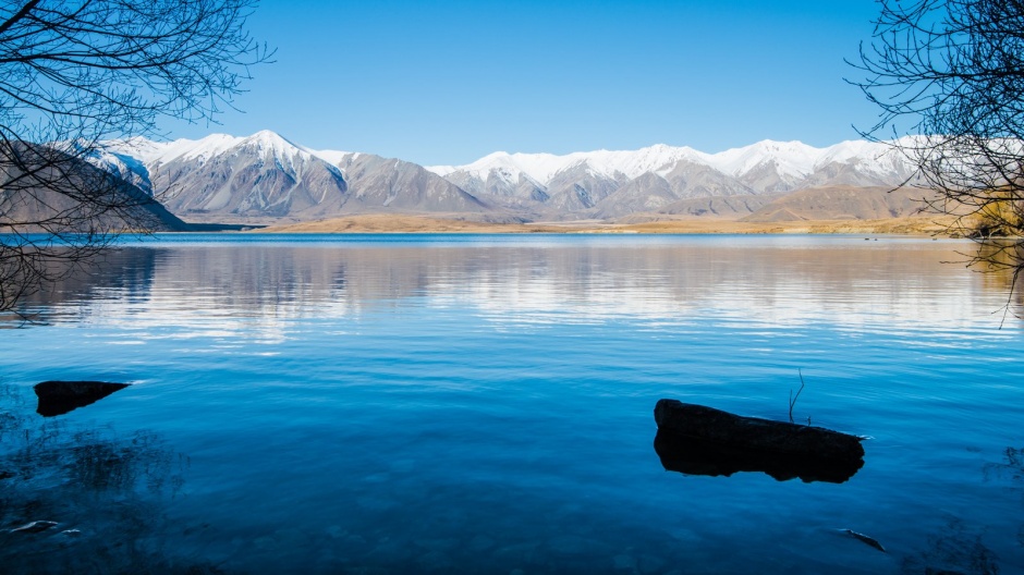 优美的新西兰山川湖泊风景壁纸