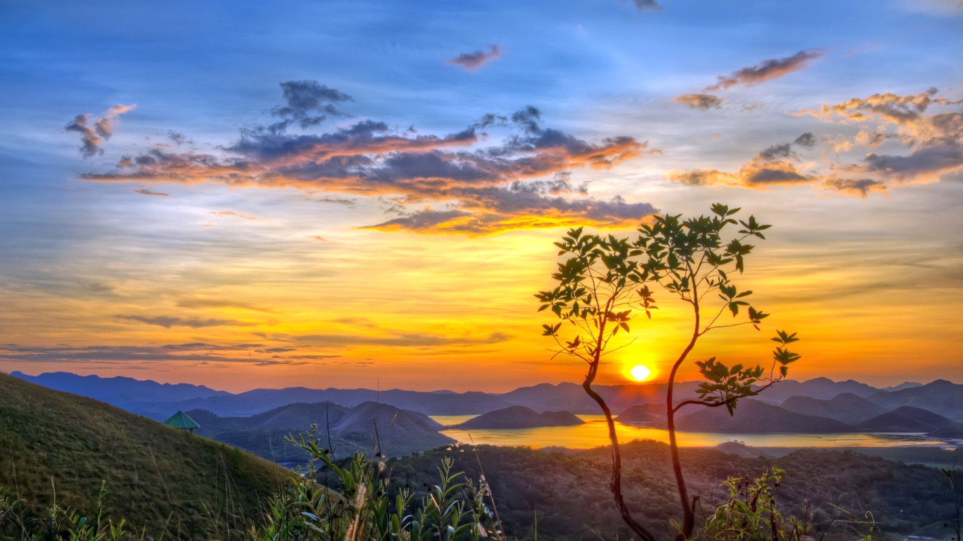 唯美夕阳黄昏意境风景图片