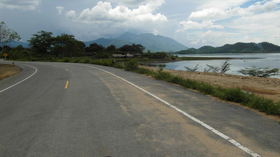 野外公路风景超清摄影图片