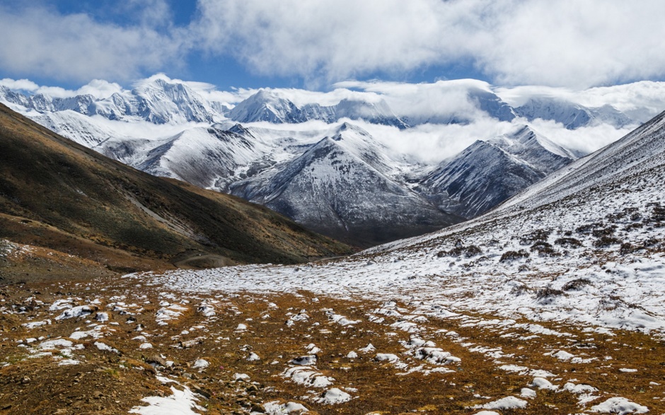 独特优美西藏山川白雪风景壁纸