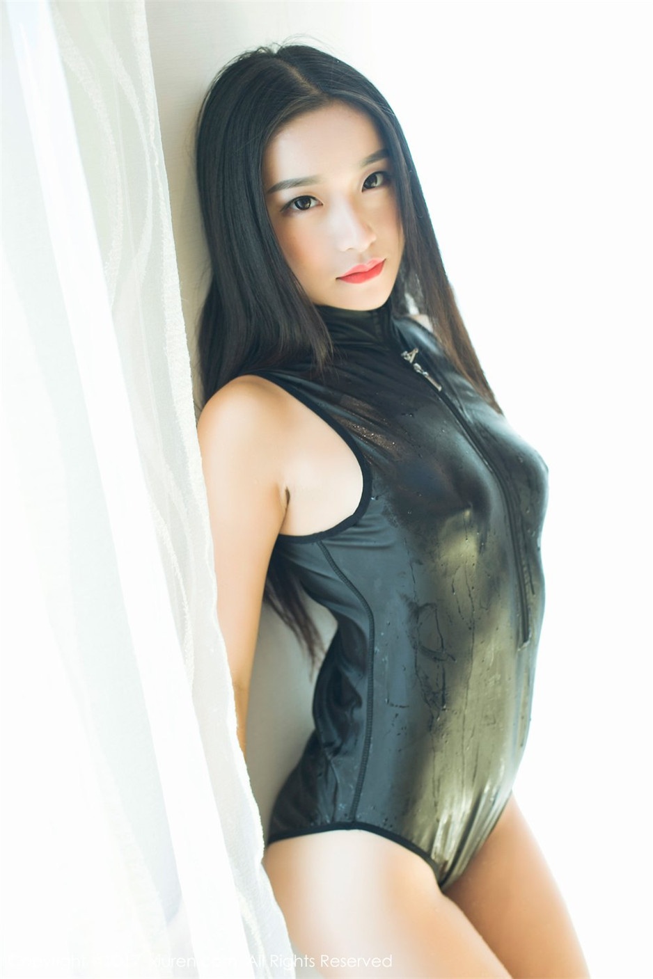 90后嫩模美女绮梦Cherish性感制服写真