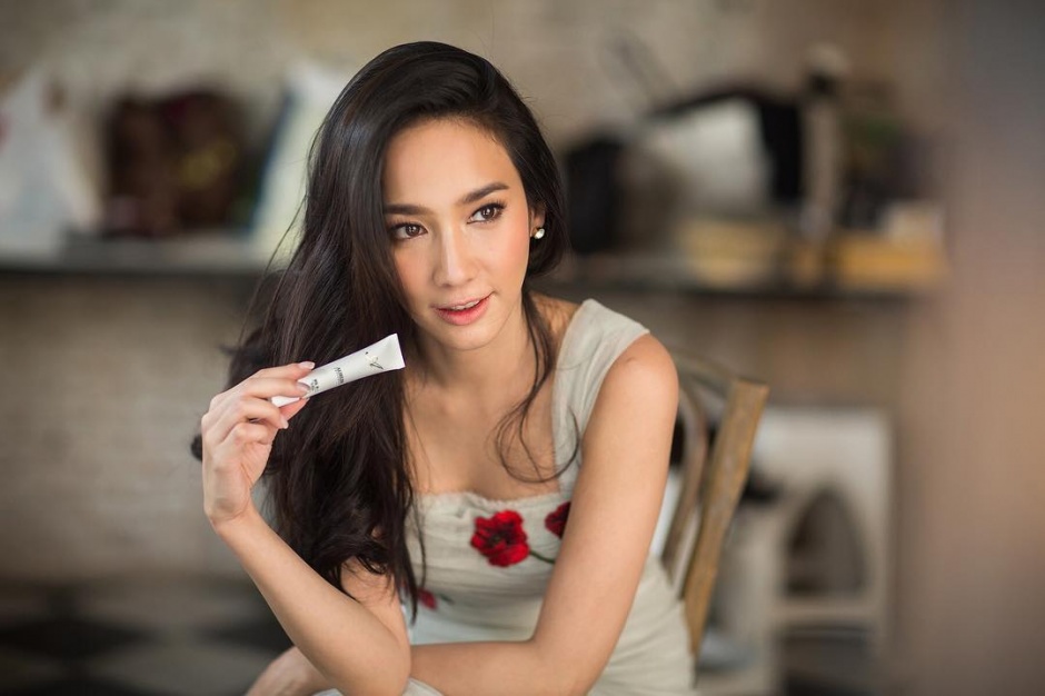 人气女演员AumP性感美丽图片大全