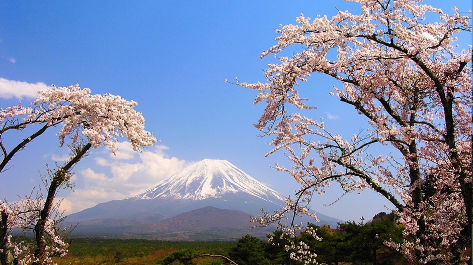 日本富士山风景电脑壁纸