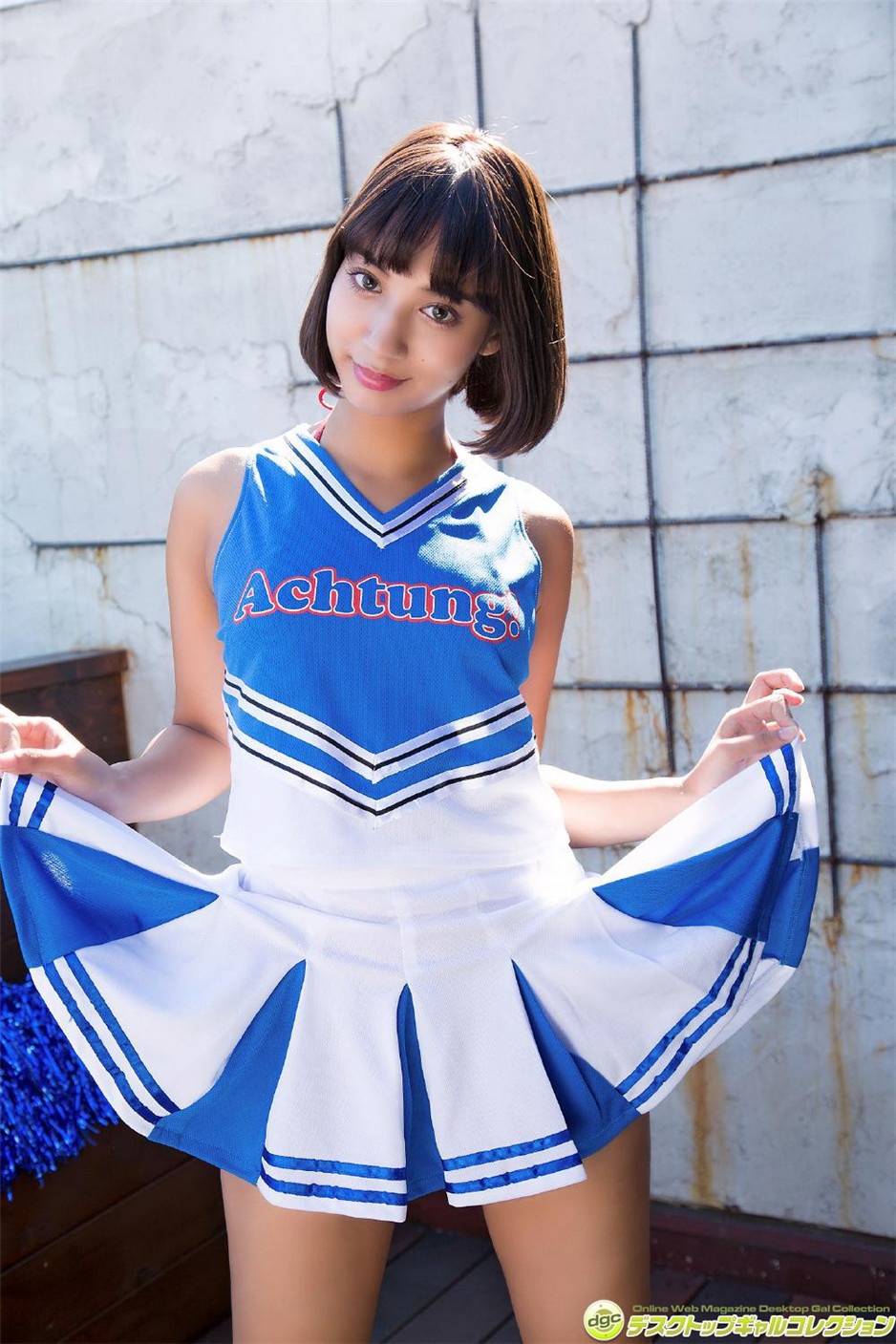 90后混血模特牧野纱弓比基尼性感写真