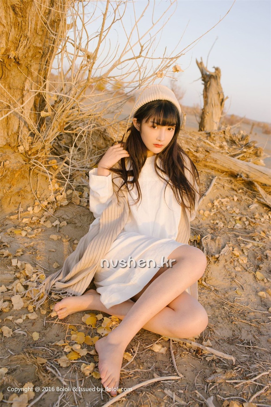 清纯系美女之应沙漠旅拍写真集锦