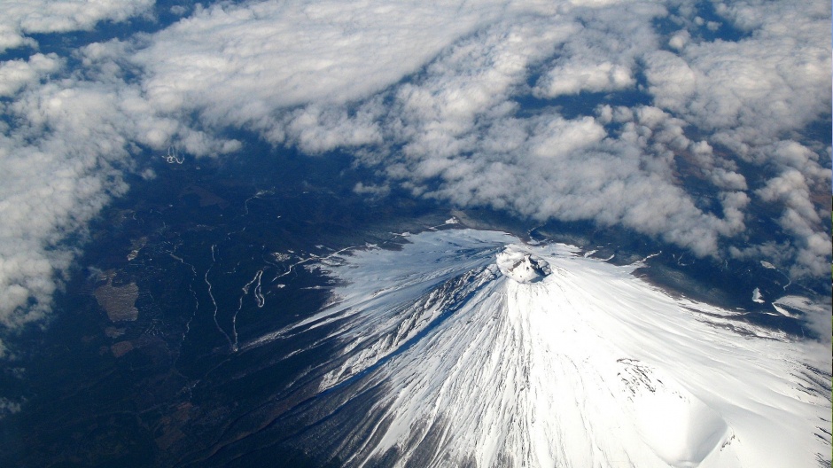 日本富士山风景电脑壁纸