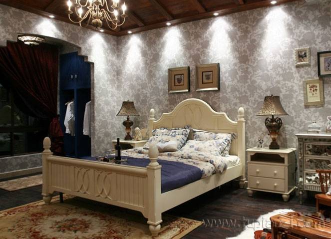 最新欧式温馨卧室装修效果图