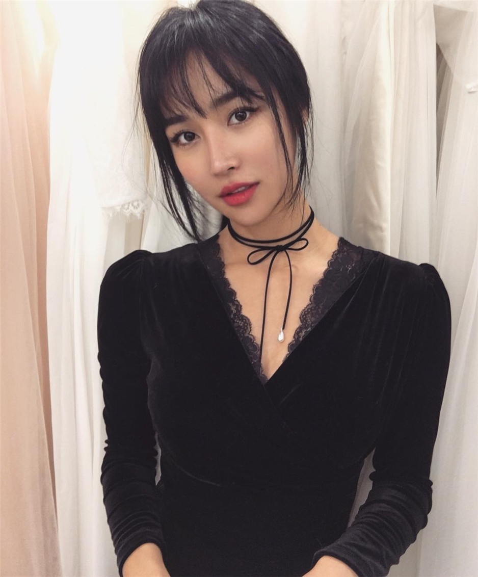 韩国气质美女模特Jess性感生活照