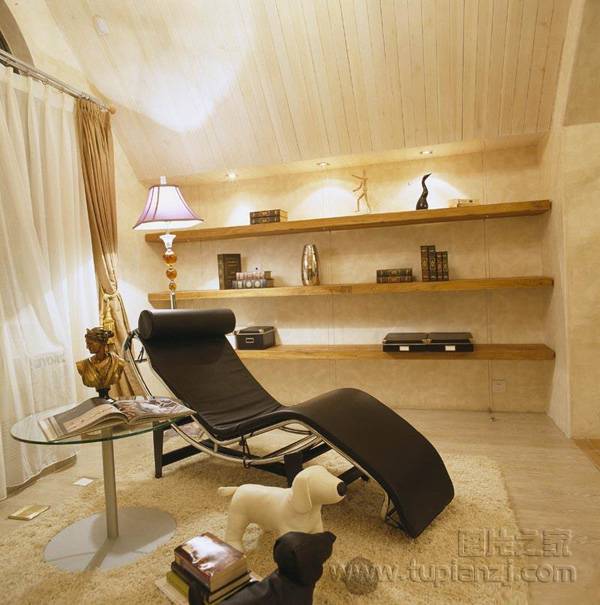 简约质感小户型阁楼装修案例