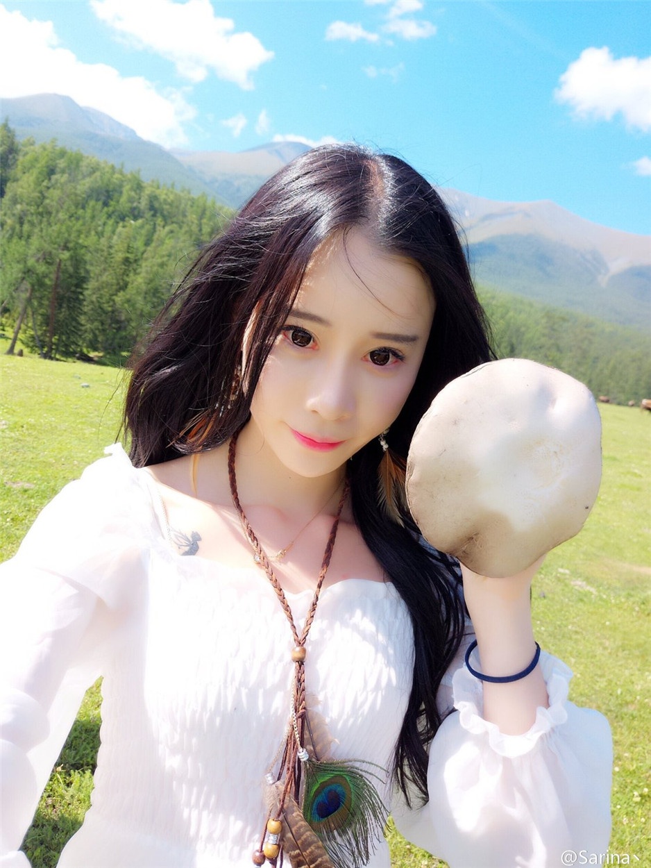 网络美女汤维嘉自拍照片曝光