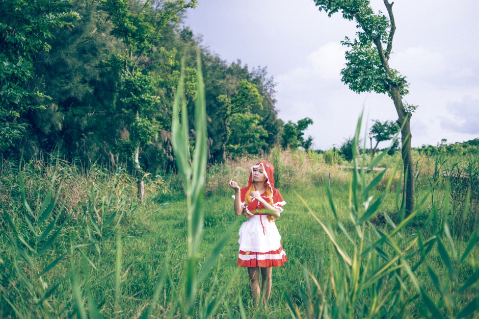 日本cosplay美女小红帽写真集