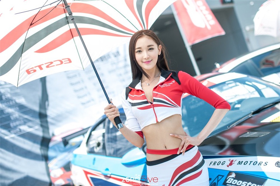 韩国可爱美女文架景户外清纯照片