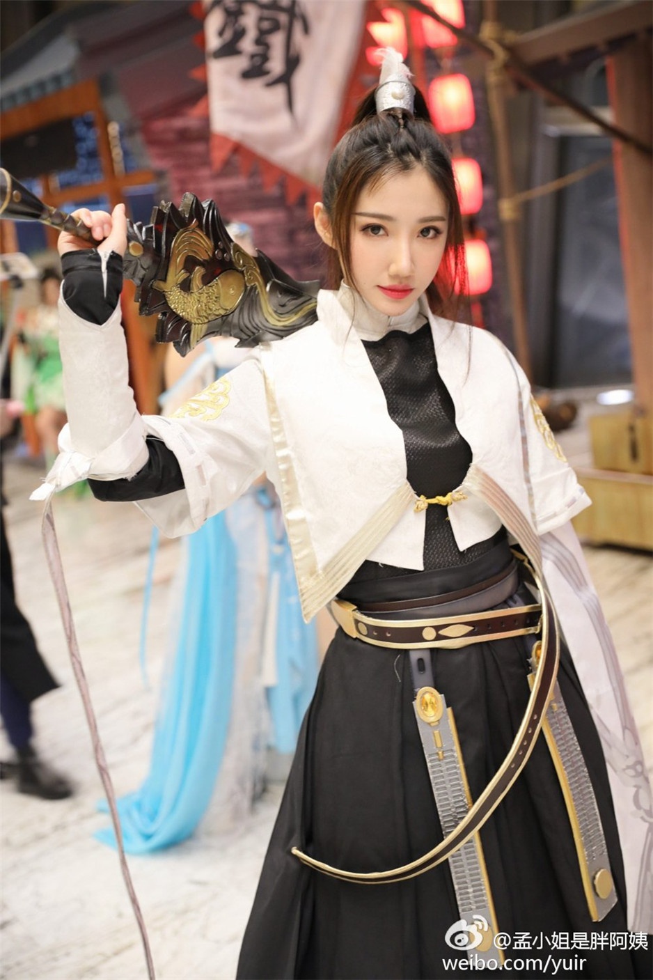 清纯校花孟晓蓉Yuri个性甜美私房照